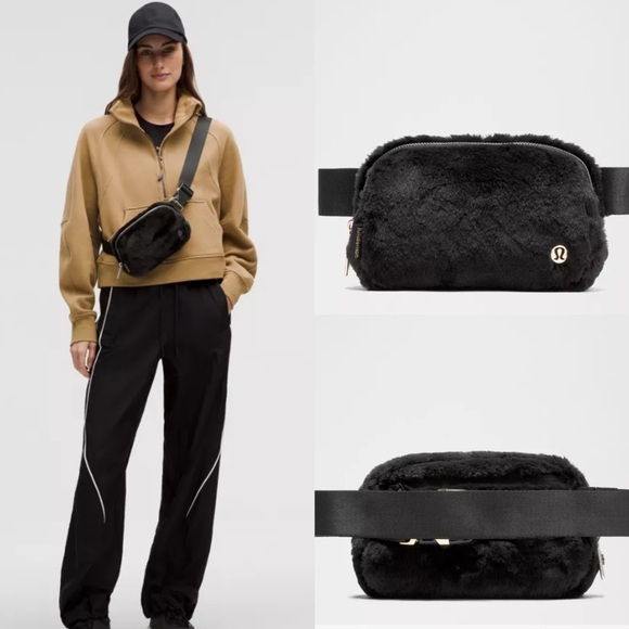 lululemon athletica Handbags - Lululemon Everywhere Belt Bag Plush Fleece